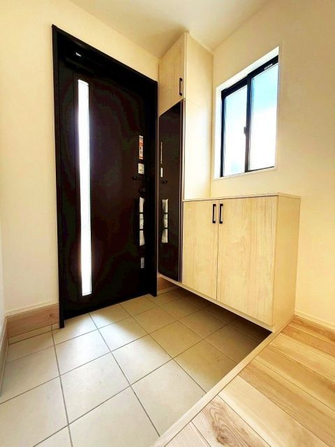 New 4LDK House in Shime, Fukuoka with 3-Car Parking - Thumbnail 4