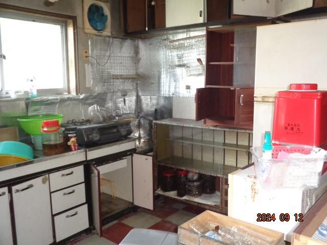 1975 7DK Wooden House on 916 sqm Land in Sotogahama, Aomori - Thumbnail 2