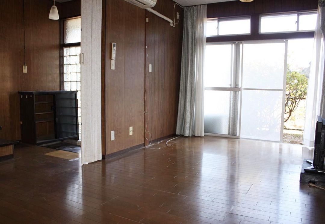 3LDK House for Rent in Yokosuka, Kanagawa - Thumbnail 2
