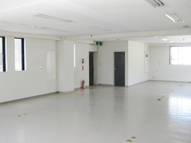 Office Space for Rent in Yamagata City - 110.5 sqm - Thumbnail 3