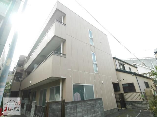 1992 Apartment Building for Sale in Kita Ward, Tokyo - 418.64 sqm - Thumbnail 2
