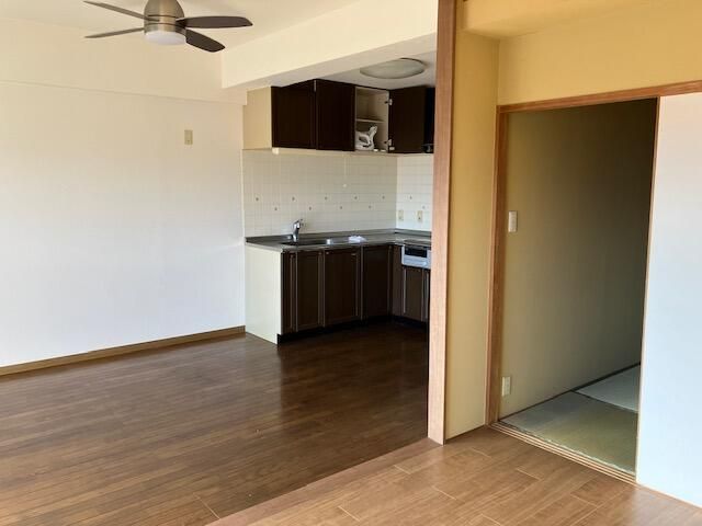 Sun Life Kasugai 2LDK Condo with Hot Spring Bath | Fuefuki, Yamanashi - Thumbnail 4