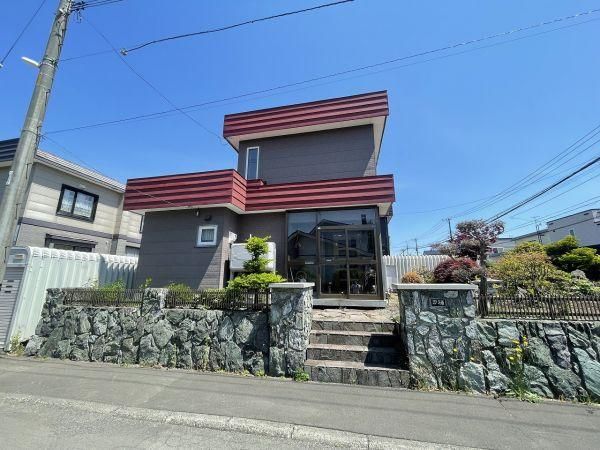 214.86 sqm Corner Residential Land for Sale in Sapporo's Kiyota Ward - Thumbnail 2