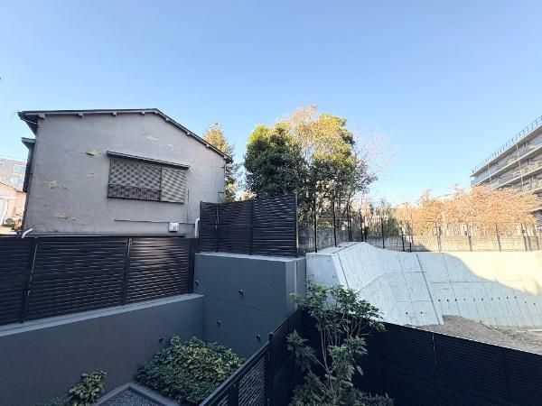 2LDK Apartment in Bunkyo, Tokyo | City Terrace Bunkyo Koishikawa - Thumbnail 2