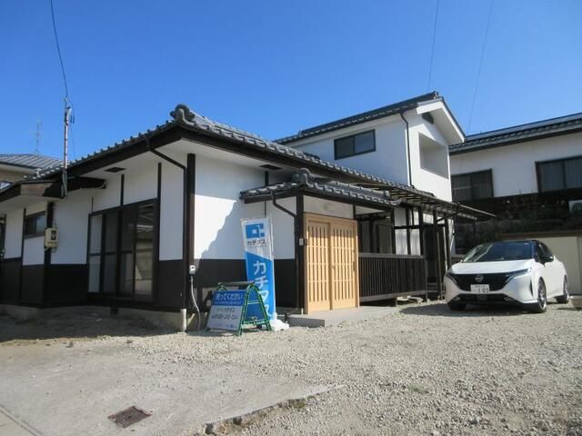 3LDK Detached House for Sale in Tōmi, Nagano - Thumbnail 2