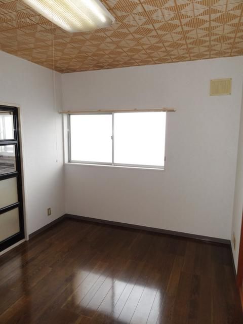2DK Apartment for Rent in Akita City, Sennan - Thumbnail 3