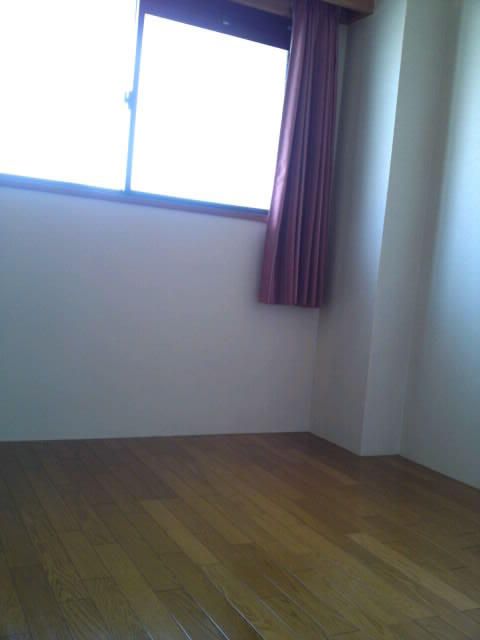 2LDK Apartment for Rent in Hitachi, Ibaraki - 55m² - Thumbnail 4
