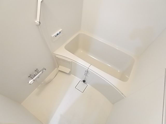 1LDK Apartment for Rent in Chiba City, Chiba - Thumbnail 4