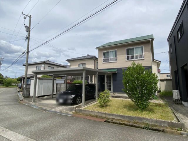3LDK Detached House for Sale in Toyama City, Toyama - Main Image