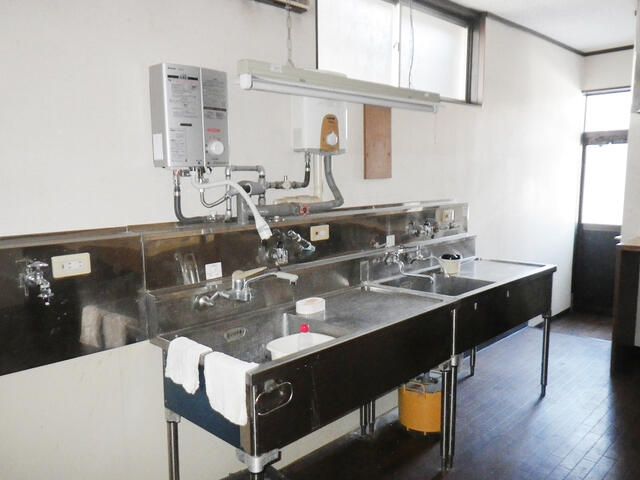 7LDK Rental House in Toyama City, Toyama Prefecture - 236 sqm - Thumbnail 4