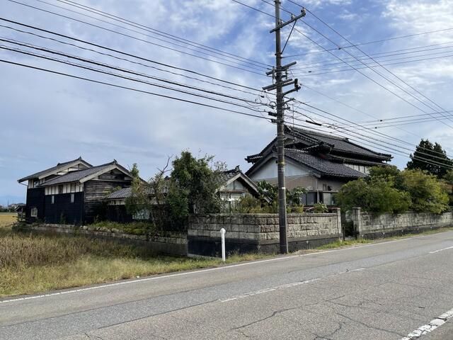 12LDK House on 1519 sqm Land in Takaoka, Toyama for 12 Million Yen - Main Image