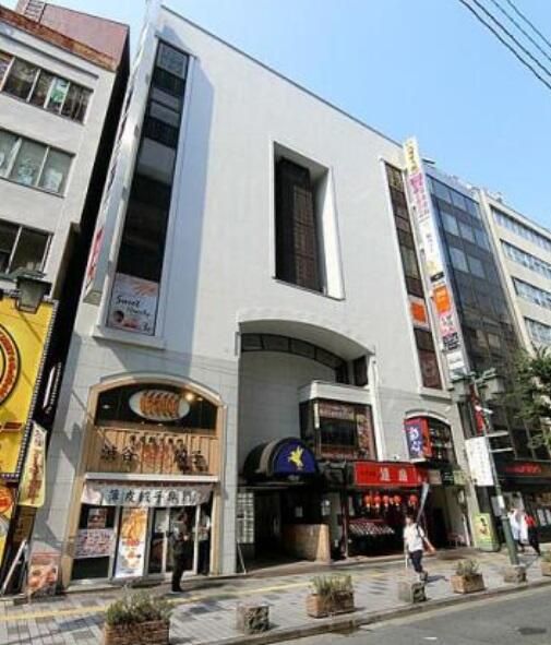 Commercial Shop for Sale in Shinjuku 3-chome, Tokyo - Main Image
