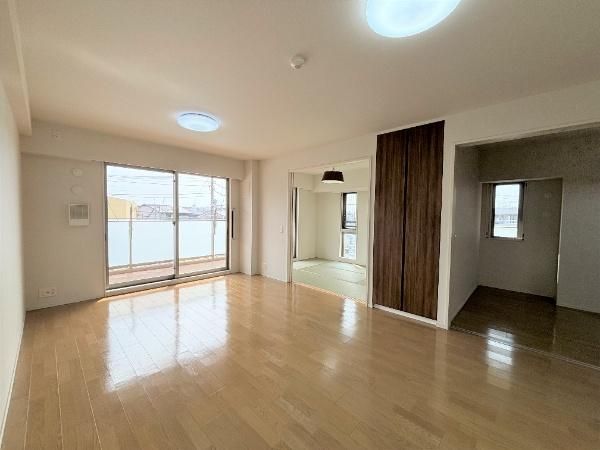 4LDK Apartment for Sale in Funabashi, Chiba - O'Hana Kita-Narashino - Thumbnail 2