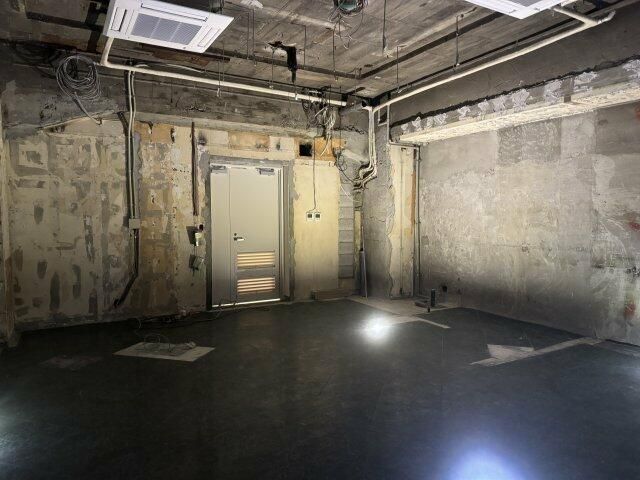 Commercial Space for Rent in Yaesu, Chuo-ku, Tokyo - Thumbnail 4