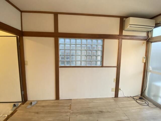 Terrace House for Rent in Setagaya, Tokyo - 50,000 Yen - Thumbnail 2