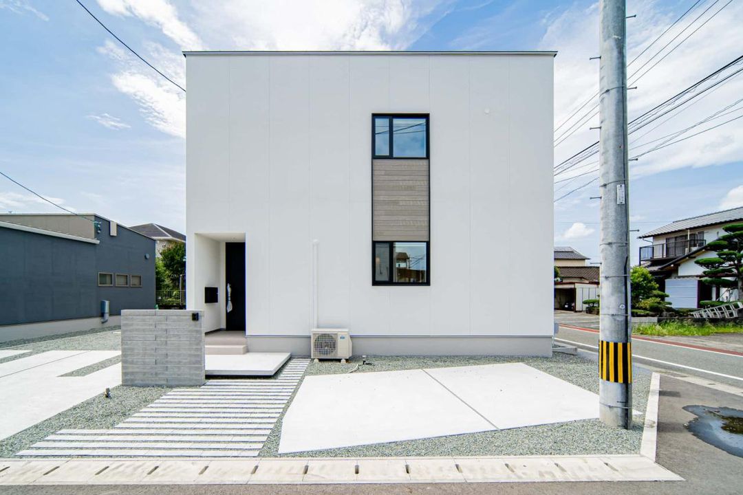 New 3LDK House for Sale in Uto, Kumamoto with 3 Parking Spaces - Thumbnail 2