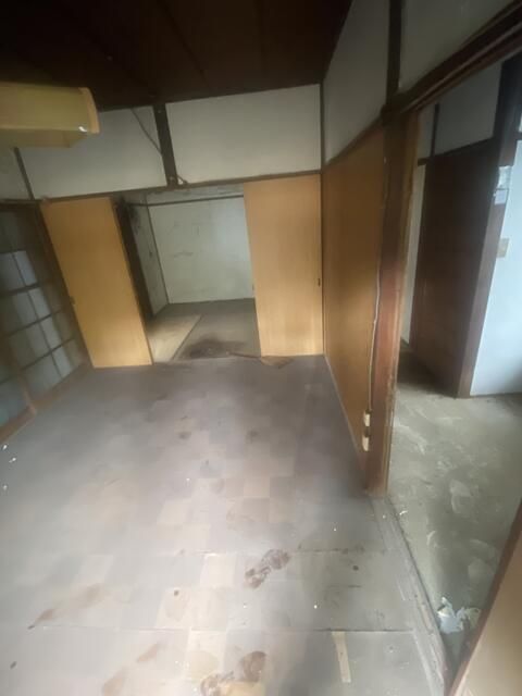 Resale 2DK House in Yokosuka, Kanagawa - 160.56 sqm Land - Thumbnail 3