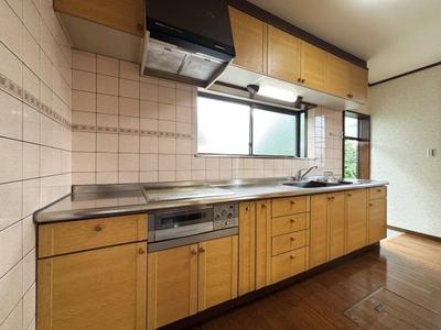 3LDK House for Sale in Itoda, Fukuoka with Large Garden — Kitchen, Itoda, Fukuoka