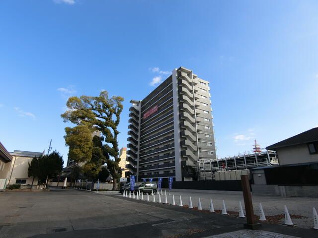 New 3LDK Apartment for Sale in Takasaki, Gunma - 70.20m² - Thumbnail 2