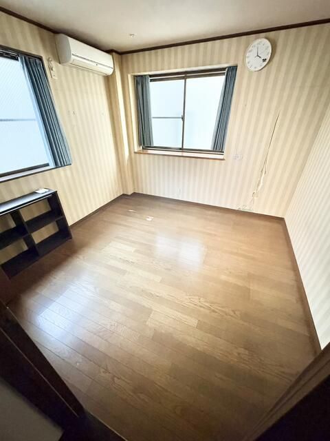 5LDK House for Sale in Taito, Tokyo with Free Parking - Thumbnail 4