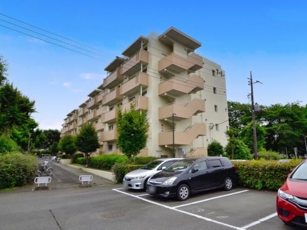 2LDK Used Apartment in Fujimi City, Saitama - Thumbnail 2