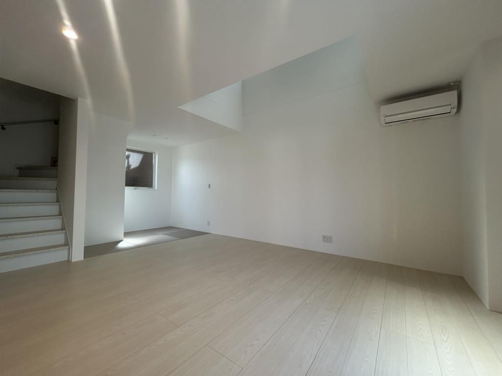 New 4LDK Corner Lot House in Kanazawa - August 2025 Completion - Thumbnail 3