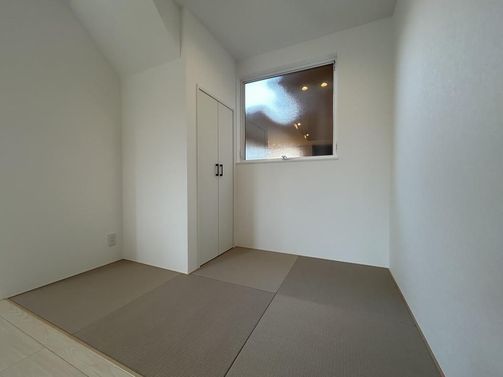 New 4LDK Corner Lot House in Kanazawa - August 2025 Completion - Thumbnail 4