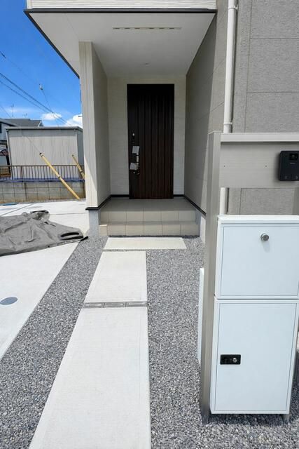 New 4LDK House for Sale in Yachimata, Chiba - Thumbnail 2