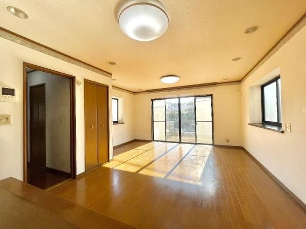 3LDK Detached House for Sale in Higashikurume, Tokyo - Thumbnail 4