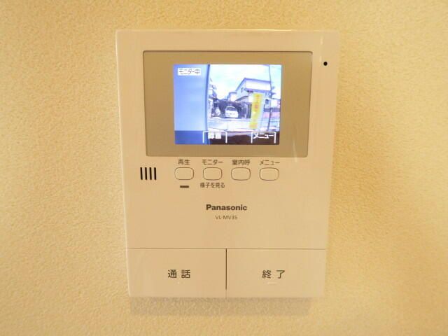 2LDK Apartment for Rent in Miyashiro, Saitama - 59 sqm - Thumbnail 3