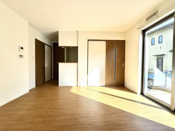 2013 2LDK House for Sale in Miyazawa, Yokohama - Thumbnail 3