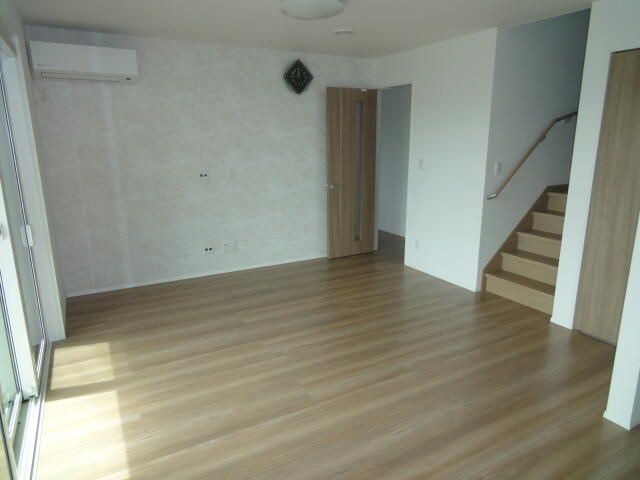 Modern 3LDK House in Nihonmatsu, Fukushima - Thumbnail 4