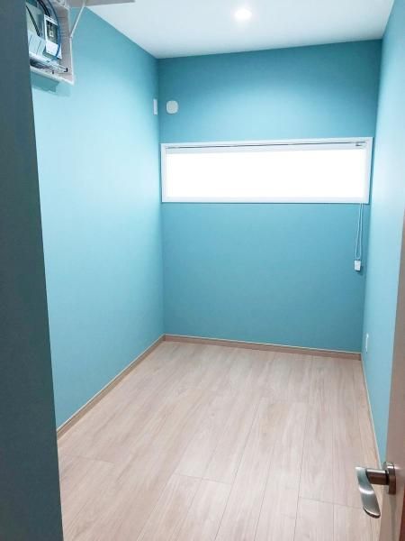 Modern 2SLDK House for Sale in Ome City, Tokyo - Thumbnail 4