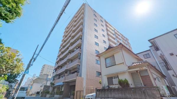 2SLDK Apartment for Sale in Hiratsuka, Kanagawa - Thumbnail 2
