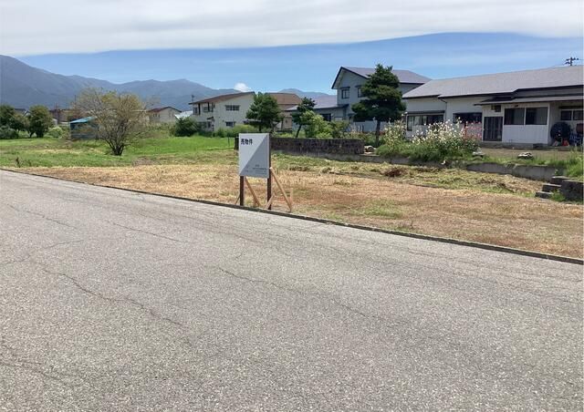 Land for Sale in Inawashiro Town, Fukushima - 221 sqm - Thumbnail 3