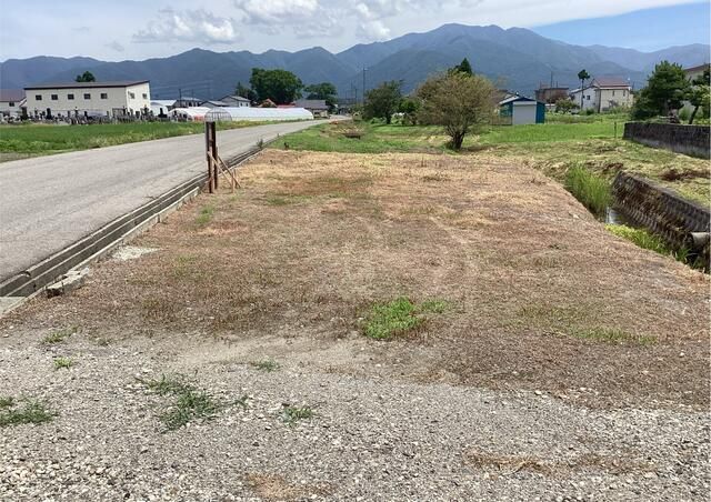 Land for Sale in Inawashiro Town, Fukushima - 221 sqm - Thumbnail 2