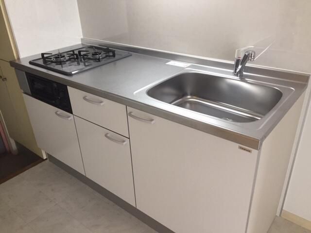 1K Apartment for Rent near Tsujido Station, Chigasaki - Thumbnail 4