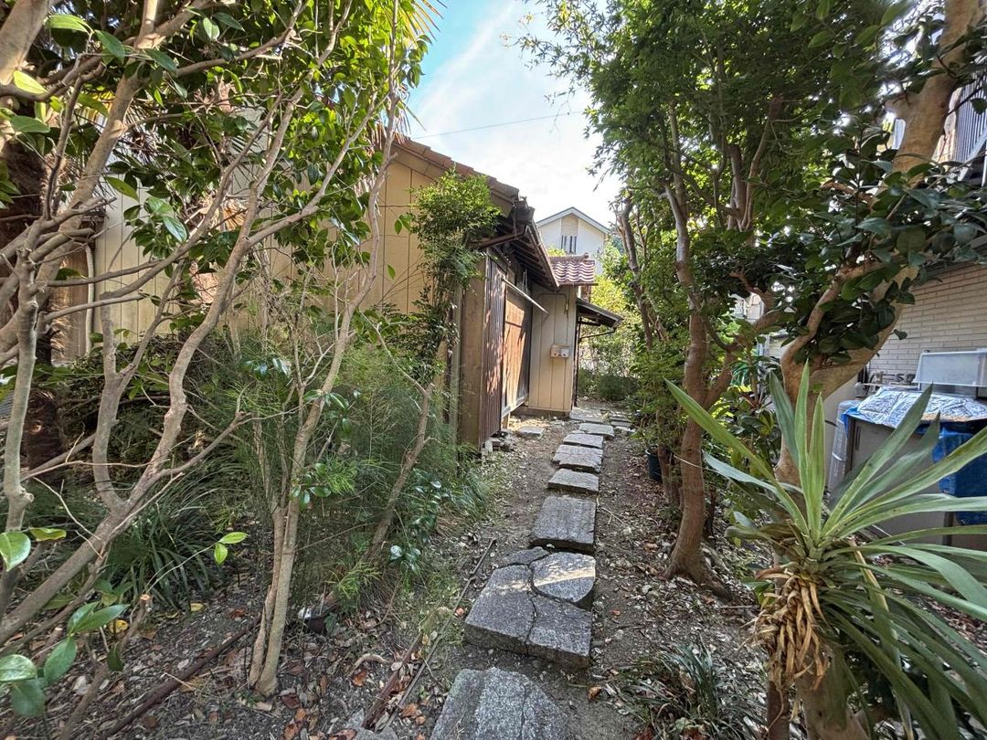3SDK House on Corner Lot in Yokosuka's Miharucho | 1320万円 - Thumbnail 3