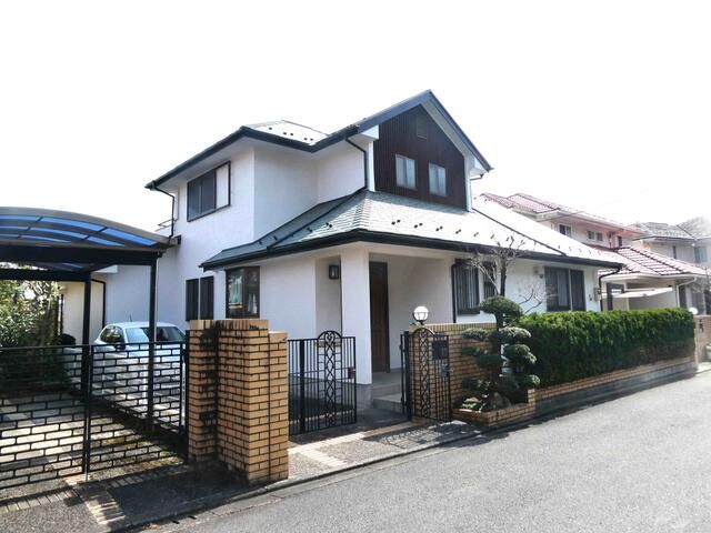 4LDK House for Sale in Hidakashi, Saitama - 145.11 sqm on 295 sqm Land - Thumbnail 2