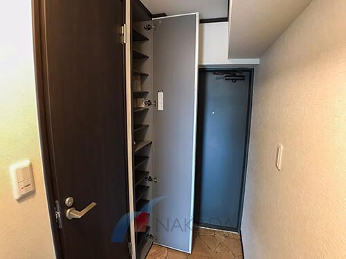 Renovated 2LDK Apartment for Rent in Toyama City - Thumbnail 3