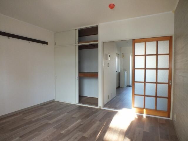 1K Apartment for Rent near Gyotoku Station, Ichikawa - Thumbnail 3