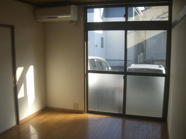 2DK Apartment for Rent in Hiratsuka, Kanagawa - 40.13 sqm - Thumbnail 4