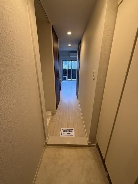 Modern Studio Apartment for Rent in Nishi-ku, Yokohama - Thumbnail 3