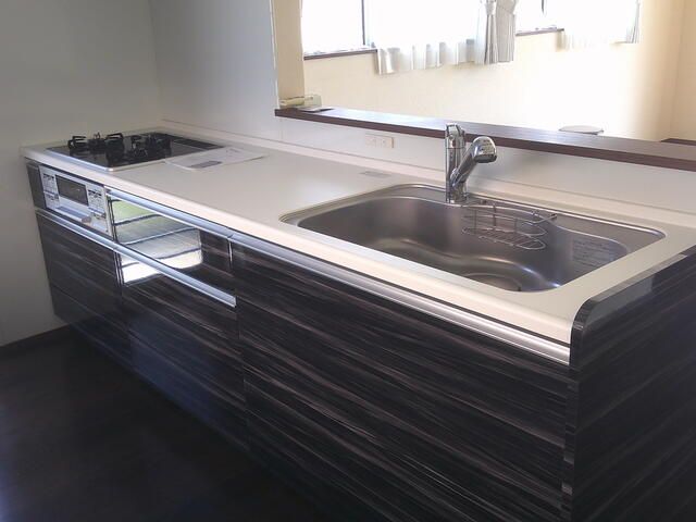 Isumi City House with Beauty Salon on Large Corner Lot - Thumbnail 3