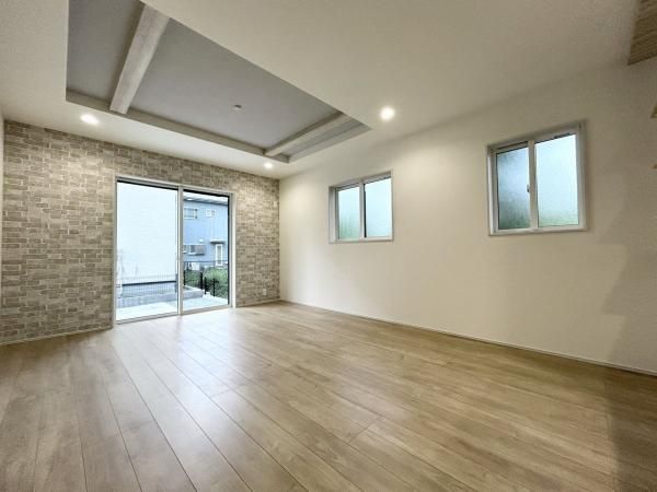 New 4LDK House in Hiratsuka Kanagawa 2025 Build 121sqm Land - Thumbnail 4