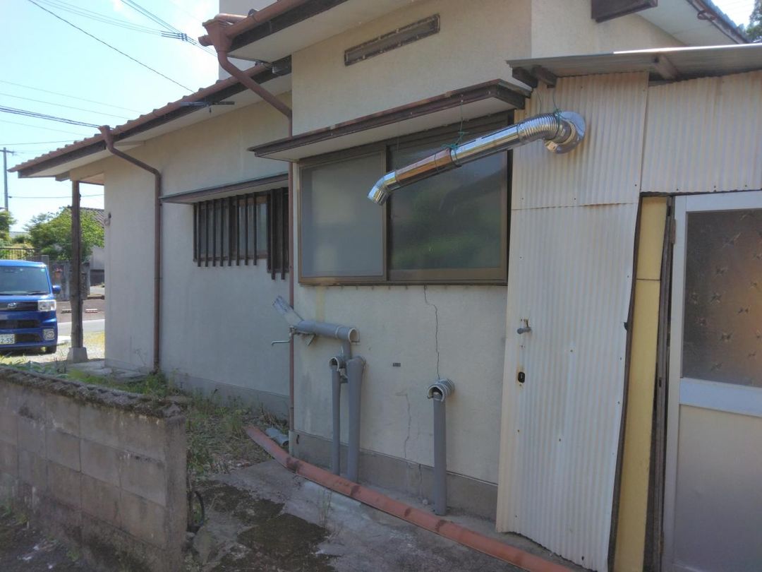 Spacious 4DK Fixer-Upper House on 240sqm Land in Yamaga, Kumamoto - Image 22