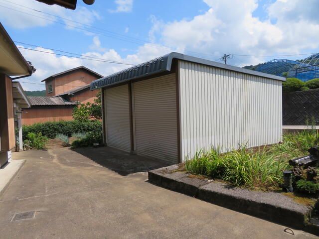 7DK House for Sale in Hita, Oita with 539sqm Land - Thumbnail 3