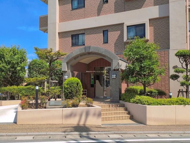2LDK Apartment for Sale in Ichikawa, Chiba - 53.54 sqm - Thumbnail 2