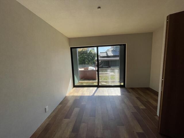 3LDK Detached House for Sale in Kaga, Ishikawa | Corner Lot - Thumbnail 3