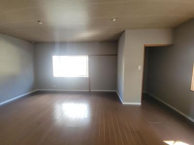 5SLDK House for Sale in Uwajima, Ehime with Garden & 2 Parking — Image 22, Uwajima, Ehime